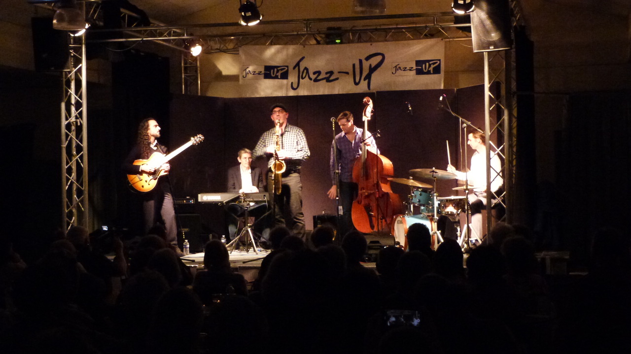 Jazz greetings to all